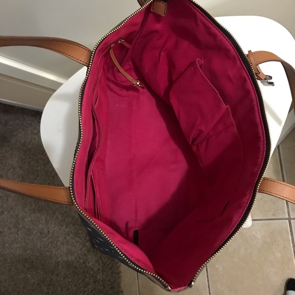 Fossil Handbag - Picture 3 of 4